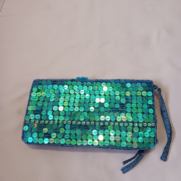 Charming Charlie Sequin Clutch - Picture 5 of 9